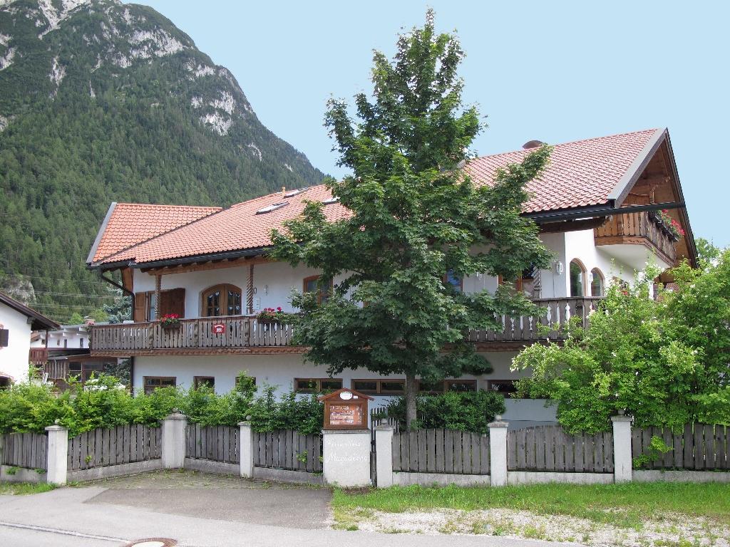 Apartamento Ferienhaus Magdalena Mittenwald Exterior foto